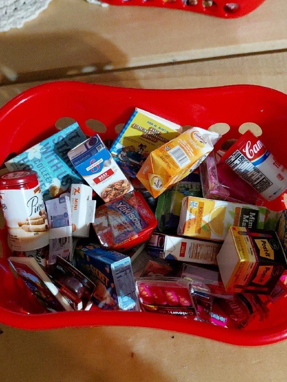 Miniature Target Basket With Minis